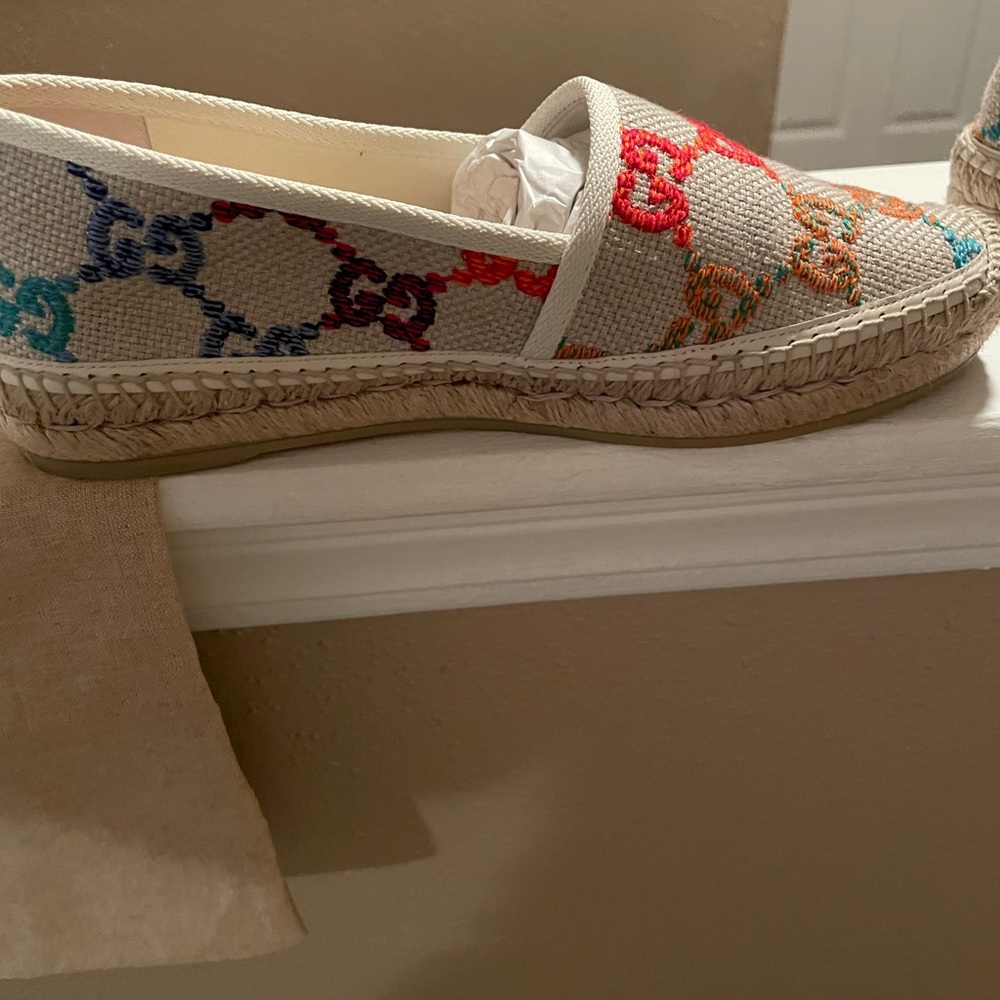 Authentic Gucci Multicolor Espadrilles Size 8 - Picture 2 of 4